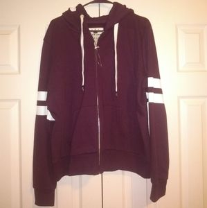 NWOT plus size woman's zip up hoodie